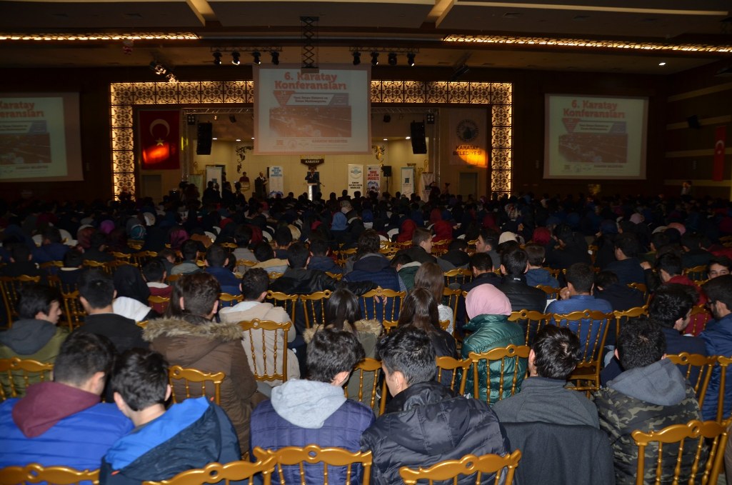 yuzlerce-ogrenci-karatay-konferanslarinda-bulustu-(3).jpg